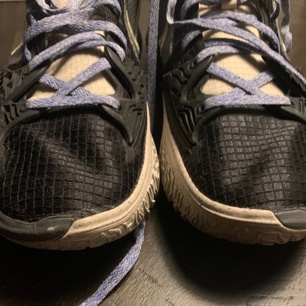 Men's Nike athletic shoes
